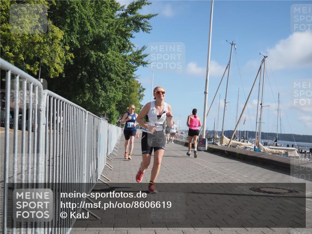 17.08.2025 - KN Förde Triathlon 2025 KatJ http://msf.ph/oto/8606619 17.08.2025 10:31:37 Laufen 111, 153, 202, 235 meine-sportfotos.de