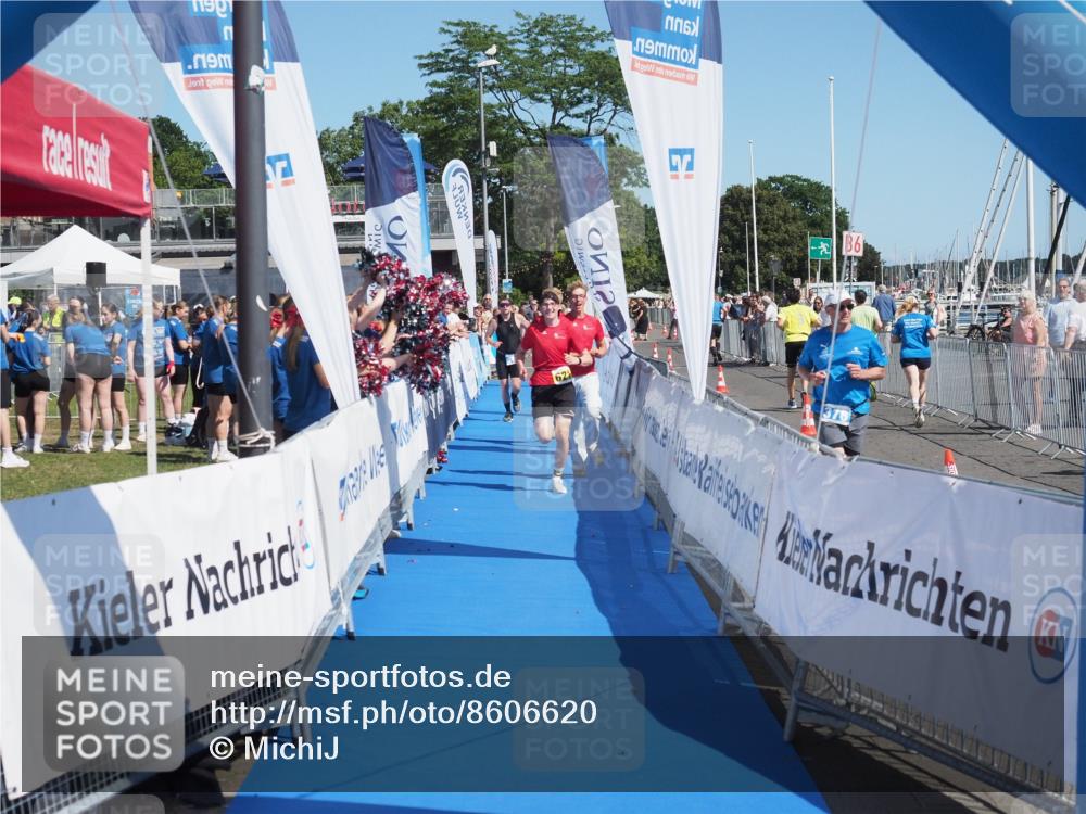 17.08.2025 - KN Förde Triathlon 2025 MichiJ http://msf.ph/oto/8606620 17.08.2025 12:23:46 Laufen 621 meine-sportfotos.de