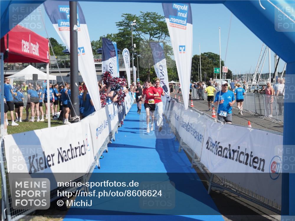 17.08.2025 - KN Förde Triathlon 2025 MichiJ http://msf.ph/oto/8606624 17.08.2025 12:23:46 Laufen 621 meine-sportfotos.de