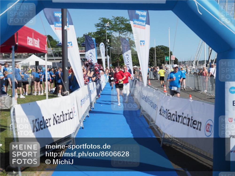 17.08.2025 - KN Förde Triathlon 2025 MichiJ http://msf.ph/oto/8606628 17.08.2025 12:23:46 Laufen 621 meine-sportfotos.de