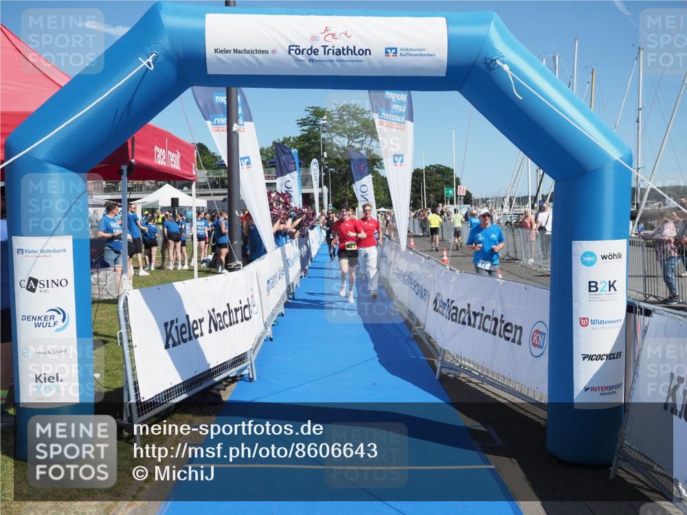 17.08.2025 - KN Förde Triathlon 2025 MichiJ http://msf.ph/oto/8606643 17.08.2025 12:23:47 Laufen 621 meine-sportfotos.de