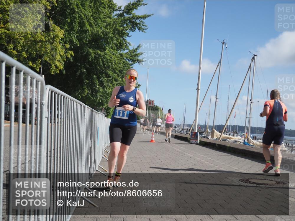 17.08.2025 - KN Förde Triathlon 2025 KatJ http://msf.ph/oto/8606656 17.08.2025 10:31:39 Laufen 111, 153, 202 meine-sportfotos.de