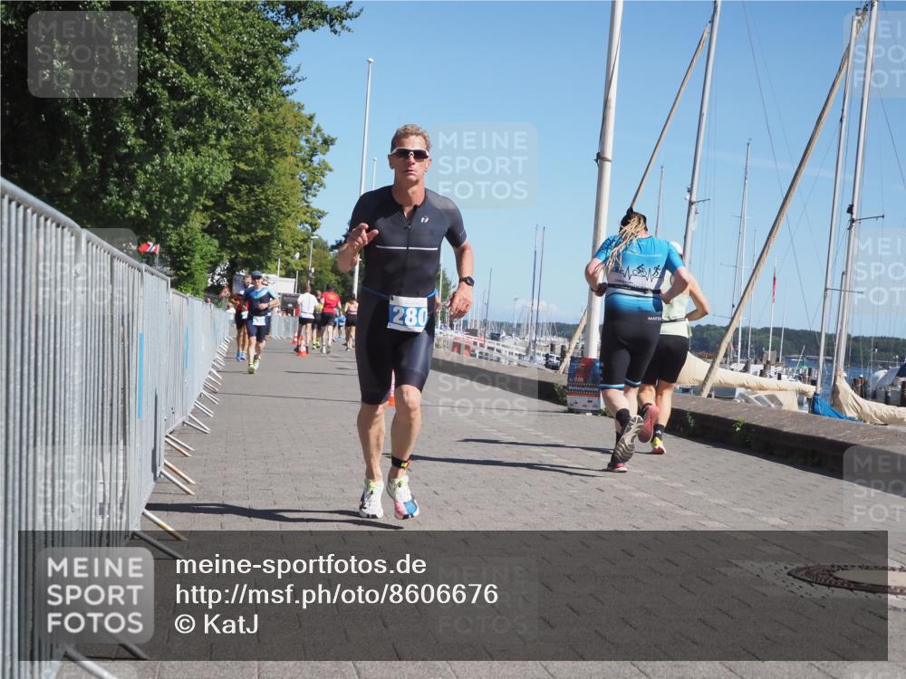17.08.2025 - KN Förde Triathlon 2025 KatJ http://msf.ph/oto/8606676 17.08.2025 11:59:23 Laufen 280, 285, 307 meine-sportfotos.de