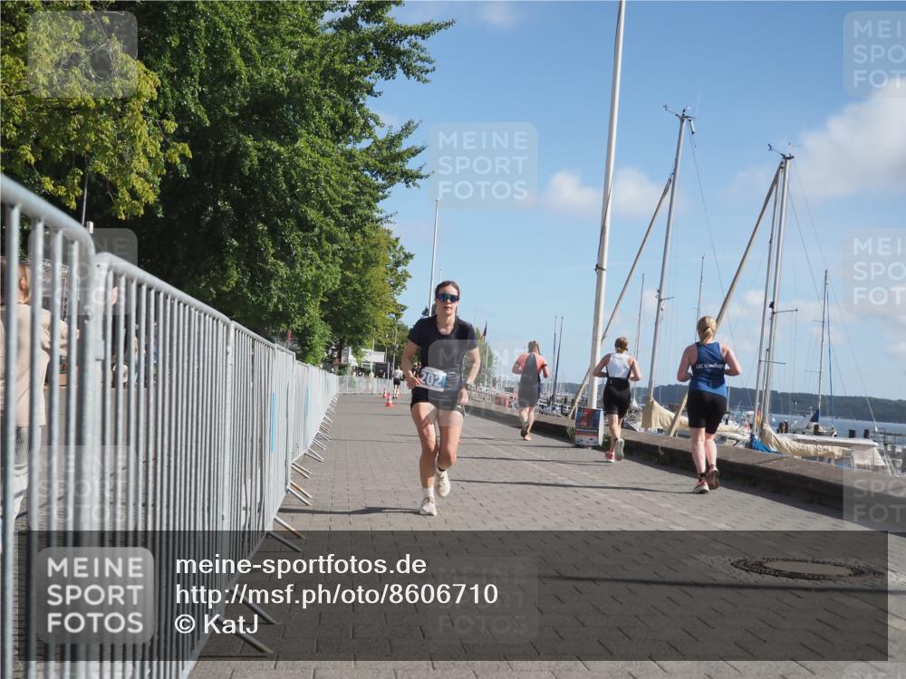 17.08.2025 - KN Förde Triathlon 2025 KatJ http://msf.ph/oto/8606710 17.08.2025 10:31:45 Laufen 202 meine-sportfotos.de