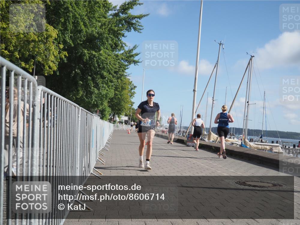 17.08.2025 - KN Förde Triathlon 2025 KatJ http://msf.ph/oto/8606714 17.08.2025 10:31:45 Laufen 202 meine-sportfotos.de