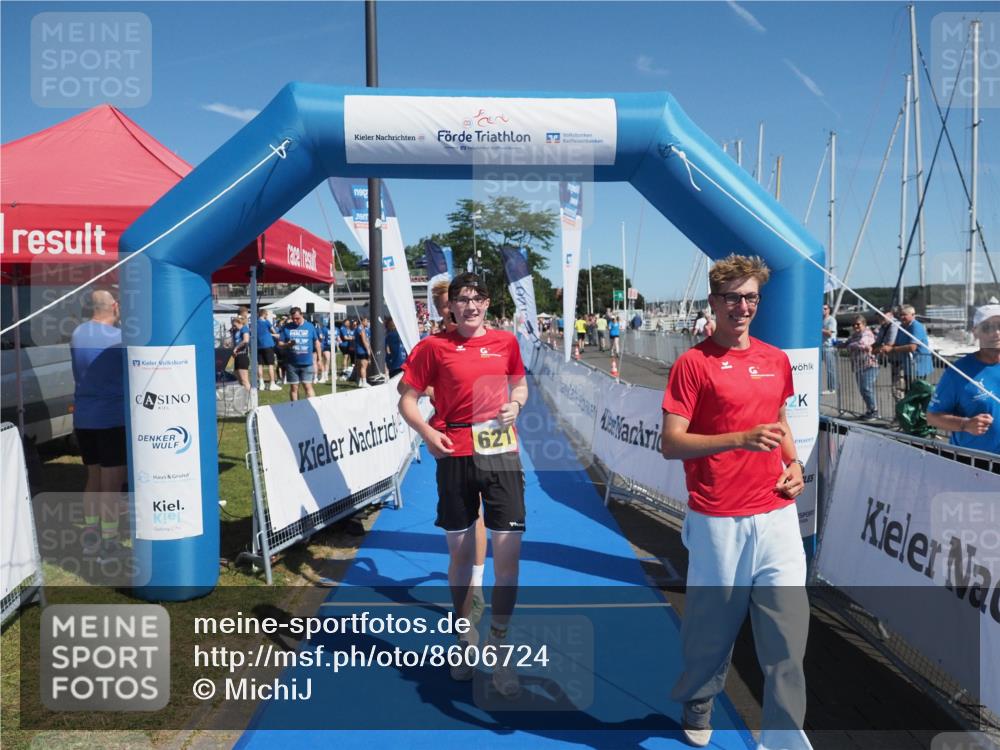 17.08.2025 - KN Förde Triathlon 2025 MichiJ http://msf.ph/oto/8606724 17.08.2025 12:23:49 Laufen 368, 621 meine-sportfotos.de