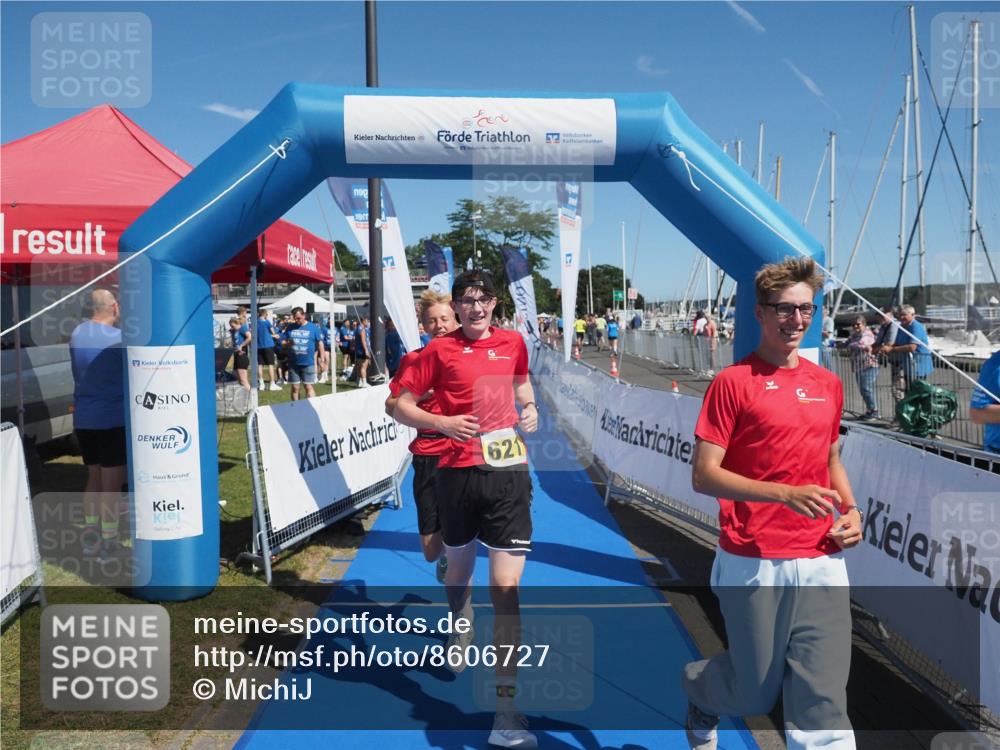 17.08.2025 - KN Förde Triathlon 2025 MichiJ http://msf.ph/oto/8606727 17.08.2025 12:23:49 Laufen 368, 621 meine-sportfotos.de
