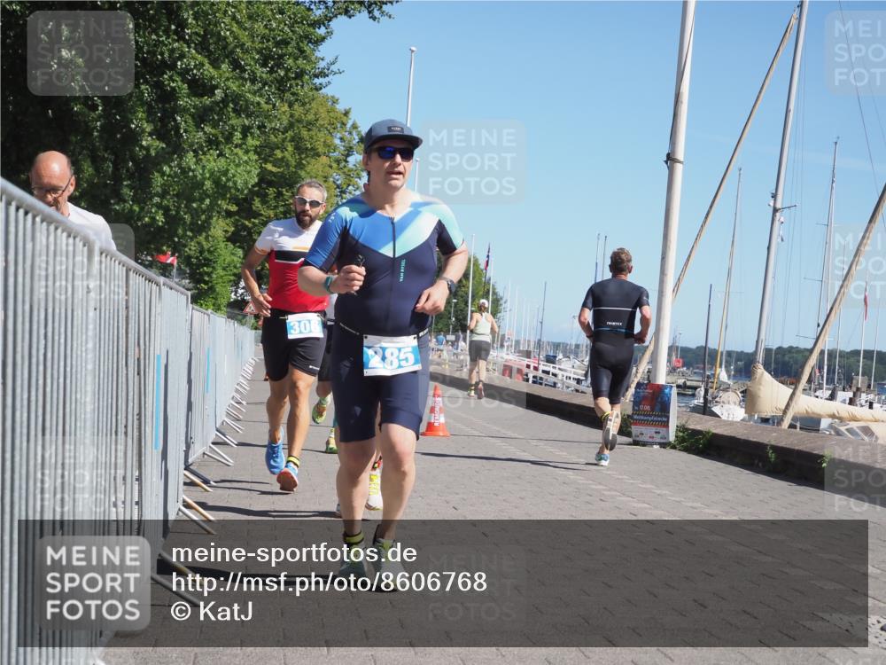 17.08.2025 - KN Förde Triathlon 2025 KatJ http://msf.ph/oto/8606768 17.08.2025 11:59:31 Laufen 285, 306, 307, 321, 642 meine-sportfotos.de