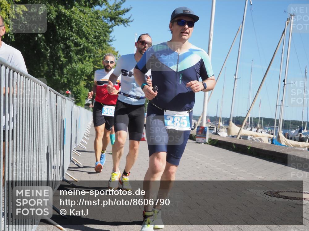 17.08.2025 - KN Förde Triathlon 2025 KatJ http://msf.ph/oto/8606790 17.08.2025 11:59:32 Laufen 285, 306, 307, 321, 642 meine-sportfotos.de