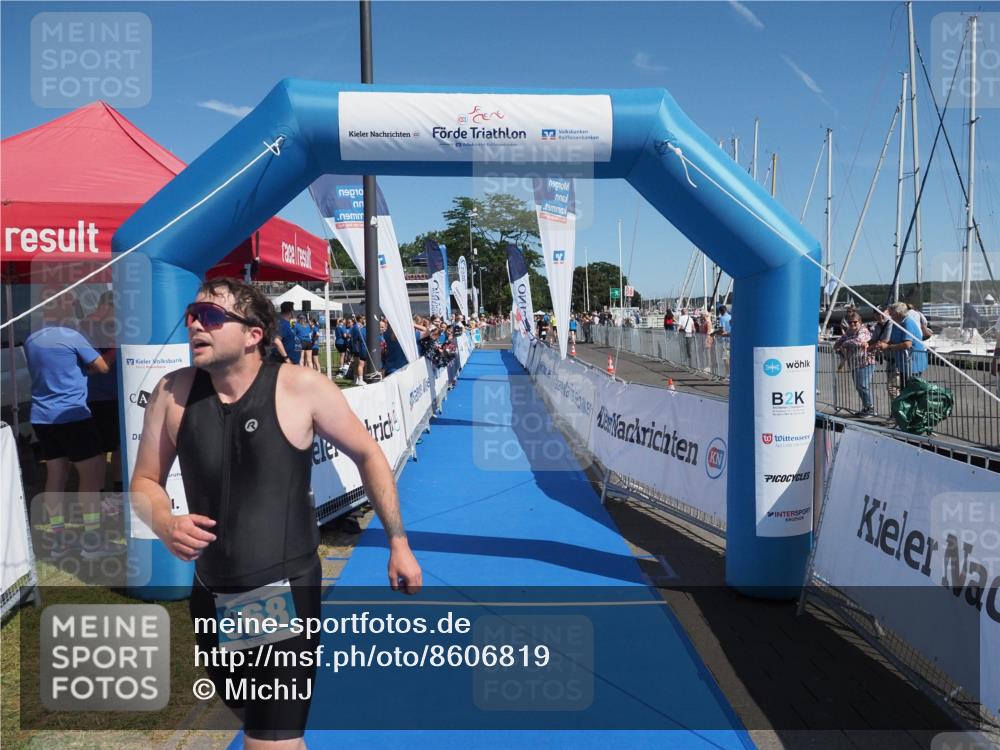 17.08.2025 - KN Förde Triathlon 2025 MichiJ http://msf.ph/oto/8606819 17.08.2025 12:23:54 Laufen 368, 621 meine-sportfotos.de