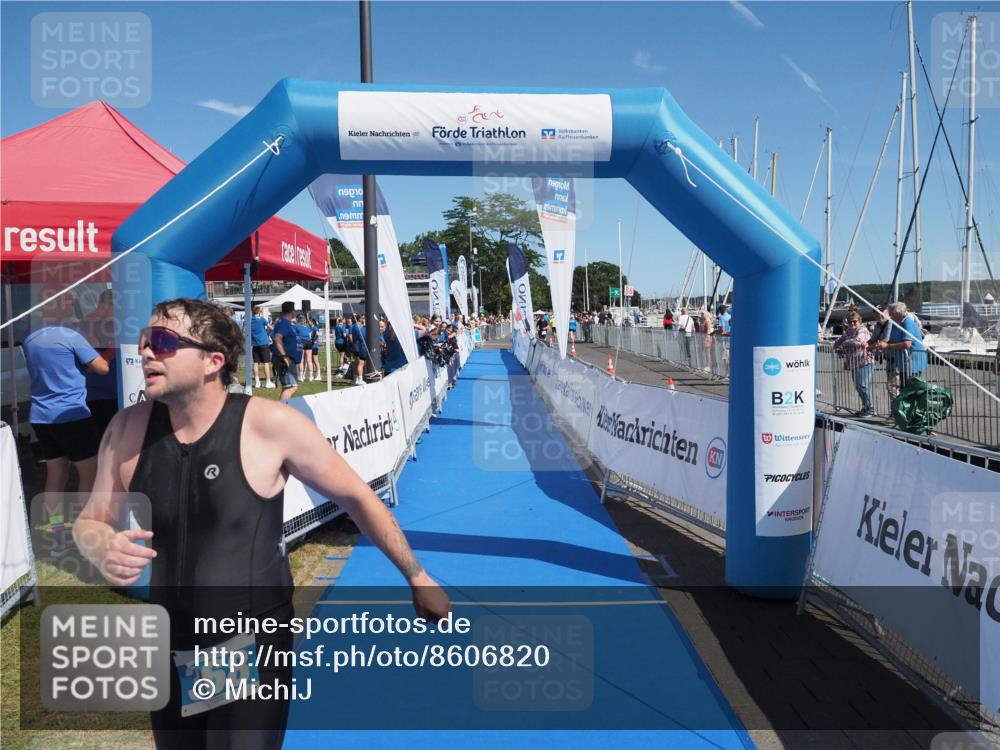17.08.2025 - KN Förde Triathlon 2025 MichiJ http://msf.ph/oto/8606820 17.08.2025 12:23:54 Laufen 368, 621 meine-sportfotos.de