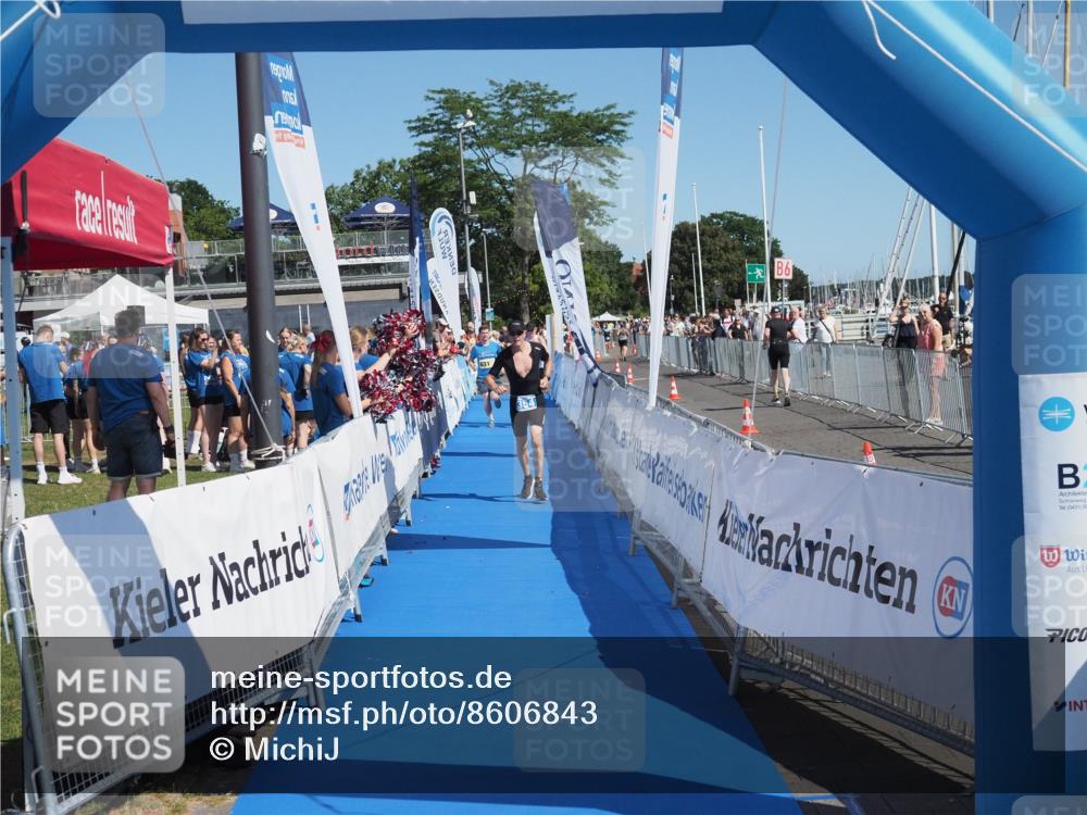 17.08.2025 - KN Förde Triathlon 2025 MichiJ http://msf.ph/oto/8606843 17.08.2025 12:24:39 Laufen 354 meine-sportfotos.de