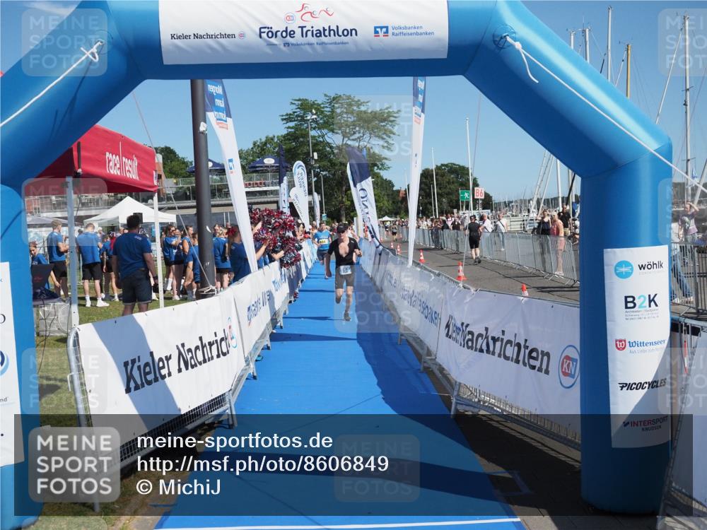 17.08.2025 - KN Förde Triathlon 2025 MichiJ http://msf.ph/oto/8606849 17.08.2025 12:24:39 Laufen 354 meine-sportfotos.de