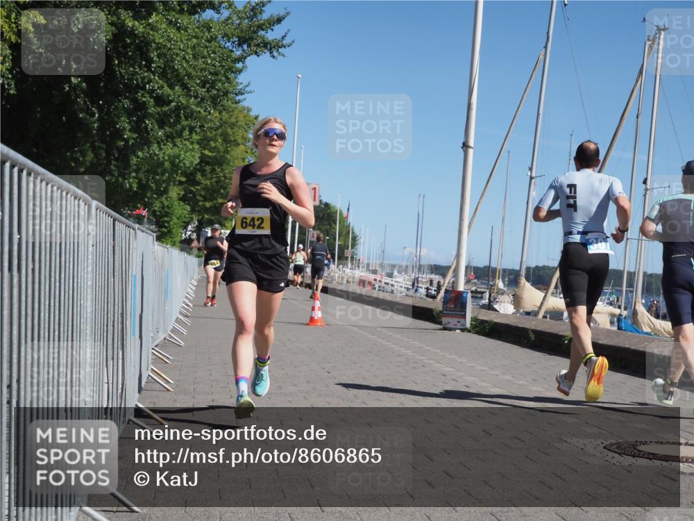 17.08.2025 - KN Förde Triathlon 2025 KatJ http://msf.ph/oto/8606865 17.08.2025 11:59:37 Laufen 306, 321, 614, 642 meine-sportfotos.de
