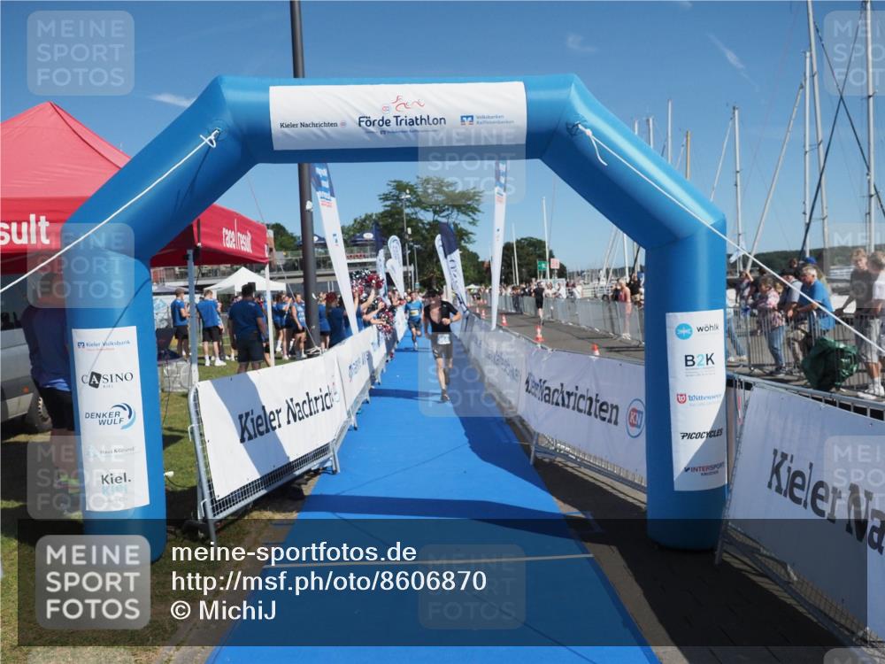 17.08.2025 - KN Förde Triathlon 2025 MichiJ http://msf.ph/oto/8606870 17.08.2025 12:24:40 Laufen 354, 631 meine-sportfotos.de