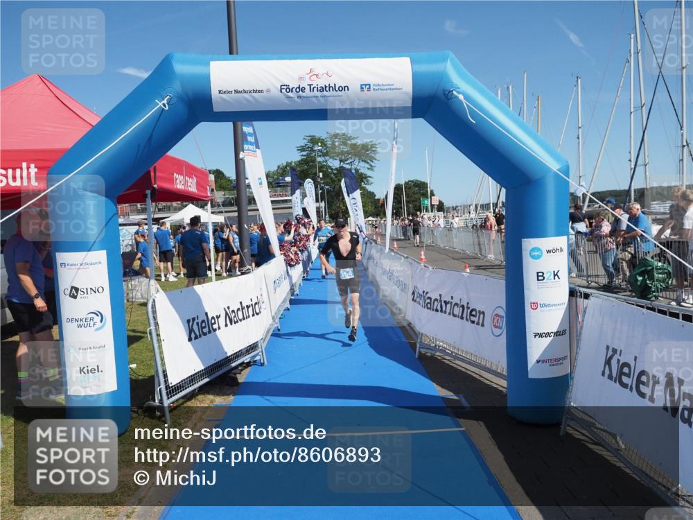 17.08.2025 - KN Förde Triathlon 2025 MichiJ http://msf.ph/oto/8606893 17.08.2025 12:24:41 Laufen 354, 631 meine-sportfotos.de