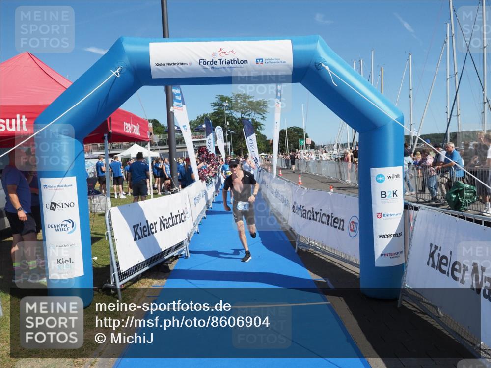 17.08.2025 - KN Förde Triathlon 2025 MichiJ http://msf.ph/oto/8606904 17.08.2025 12:24:42 Laufen 354, 631 meine-sportfotos.de