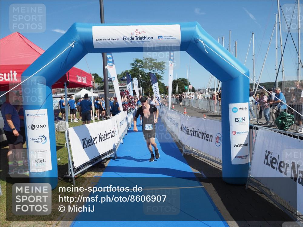 17.08.2025 - KN Förde Triathlon 2025 MichiJ http://msf.ph/oto/8606907 17.08.2025 12:24:42 Laufen 354, 631 meine-sportfotos.de