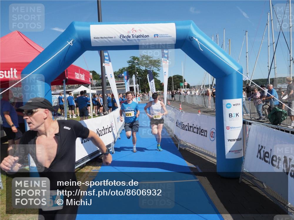 17.08.2025 - KN Förde Triathlon 2025 MichiJ http://msf.ph/oto/8606932 17.08.2025 12:24:44 Laufen 354, 631 meine-sportfotos.de