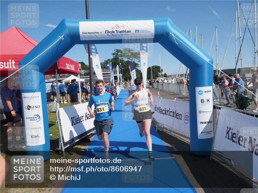 17.08.2025 - KN Förde Triathlon 2025 MichiJ http://msf.ph/oto/8606947 17.08.2025 12:24:44 Laufen 354, 631 meine-sportfotos.de