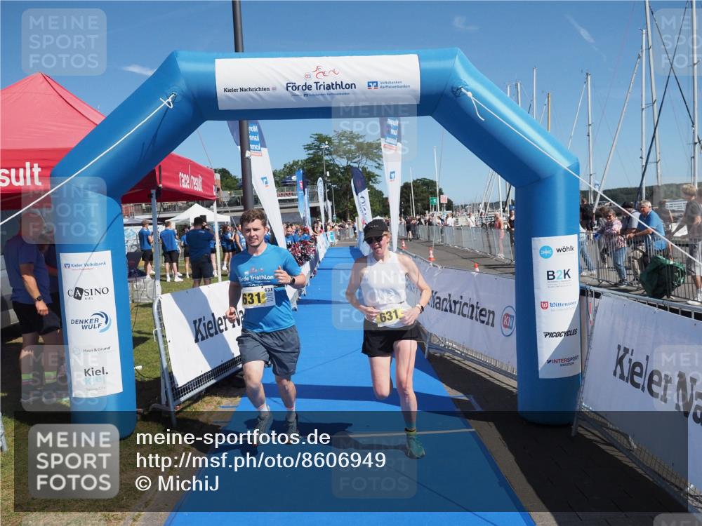 17.08.2025 - KN Förde Triathlon 2025 MichiJ http://msf.ph/oto/8606949 17.08.2025 12:24:44 Laufen 354, 631 meine-sportfotos.de