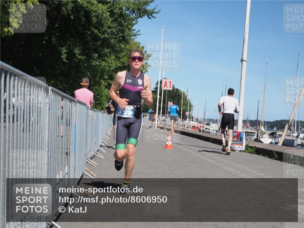 17.08.2025 - KN Förde Triathlon 2025 KatJ http://msf.ph/oto/8606950 17.08.2025 13:51:09 Laufen 395, 517 meine-sportfotos.de