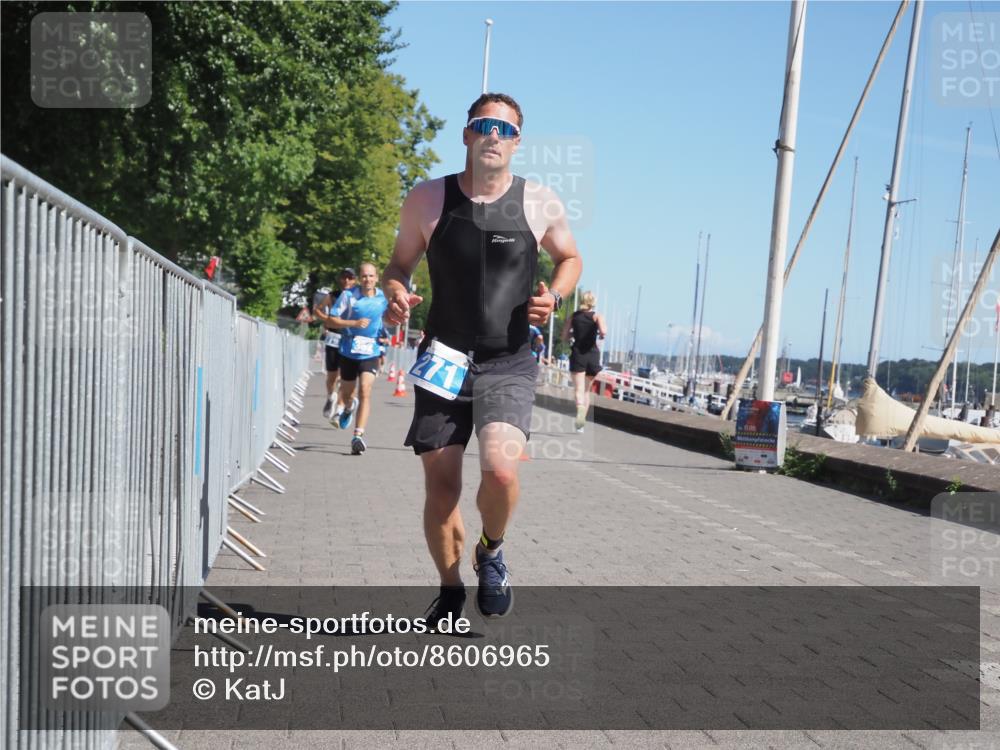 17.08.2025 - KN Förde Triathlon 2025 KatJ http://msf.ph/oto/8606965 17.08.2025 11:59:48 Laufen 271, 279, 352, 614 meine-sportfotos.de
