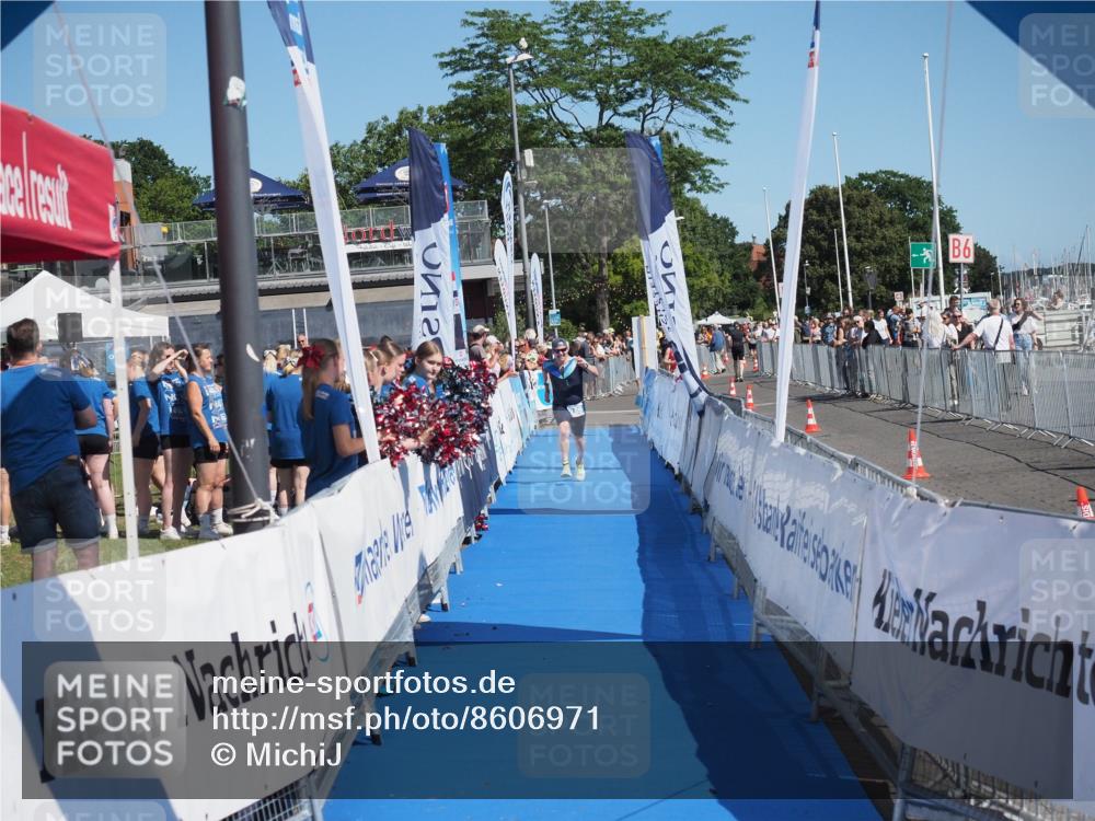 17.08.2025 - KN Förde Triathlon 2025 MichiJ http://msf.ph/oto/8606971 17.08.2025 12:24:54 Laufen 285 meine-sportfotos.de