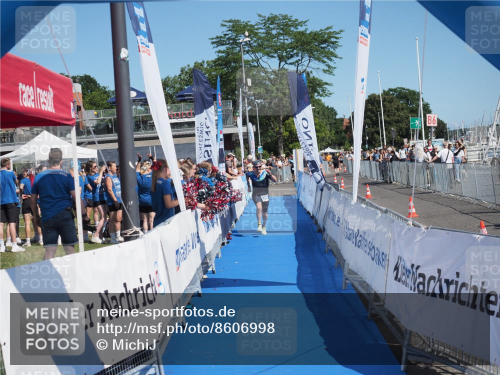 17.08.2025 - KN Förde Triathlon 2025 MichiJ http://msf.ph/oto/8606998 17.08.2025 12:24:55 Laufen 285 meine-sportfotos.de