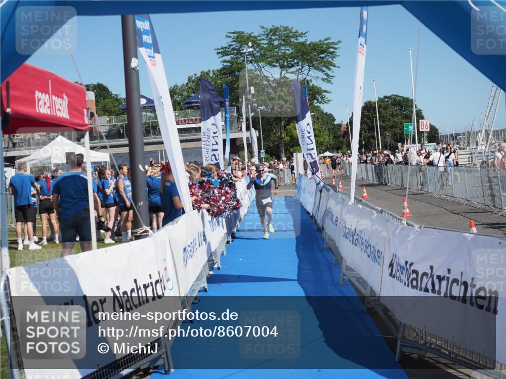 17.08.2025 - KN Förde Triathlon 2025 MichiJ http://msf.ph/oto/8607004 17.08.2025 12:24:55 Laufen 285 meine-sportfotos.de