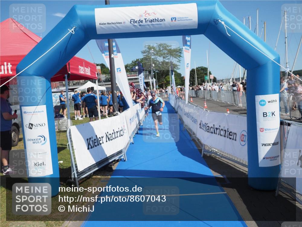17.08.2025 - KN Förde Triathlon 2025 MichiJ http://msf.ph/oto/8607043 17.08.2025 12:24:57 Laufen 285 meine-sportfotos.de