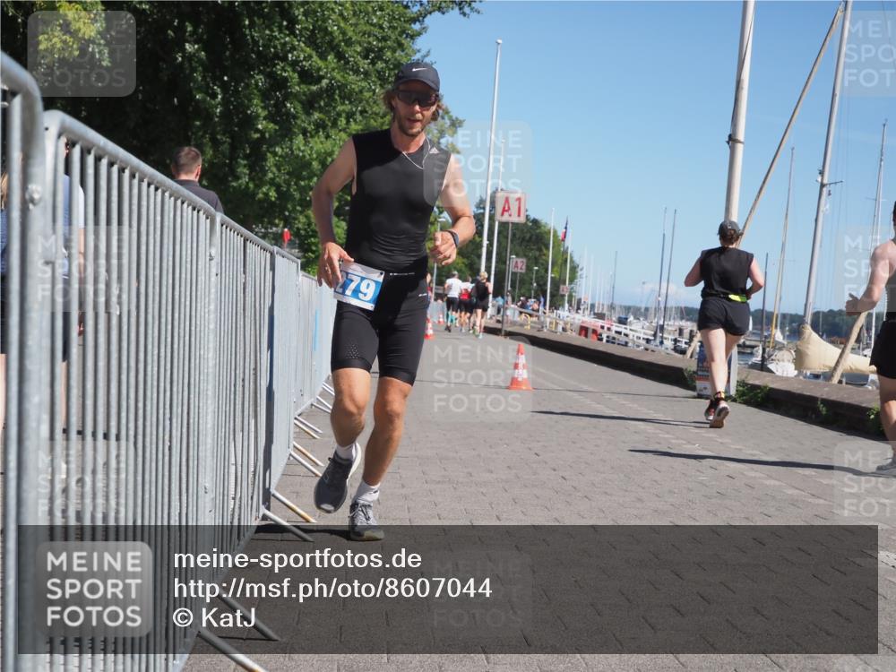 17.08.2025 - KN Förde Triathlon 2025 KatJ http://msf.ph/oto/8607044 17.08.2025 11:59:53 Laufen 279, 352, 387 meine-sportfotos.de