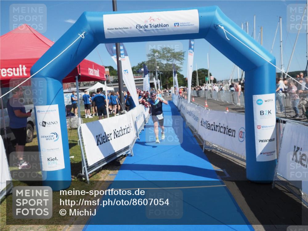 17.08.2025 - KN Förde Triathlon 2025 MichiJ http://msf.ph/oto/8607054 17.08.2025 12:24:57 Laufen 285 meine-sportfotos.de