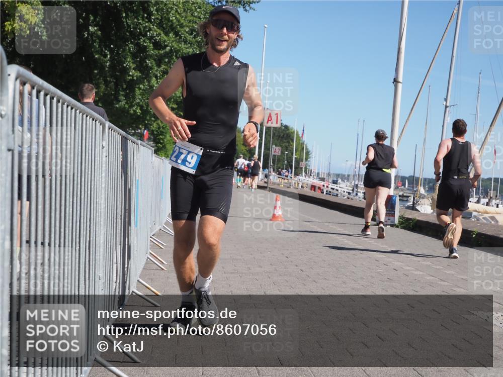17.08.2025 - KN Förde Triathlon 2025 KatJ http://msf.ph/oto/8607056 17.08.2025 11:59:54 Laufen 279, 352, 387 meine-sportfotos.de