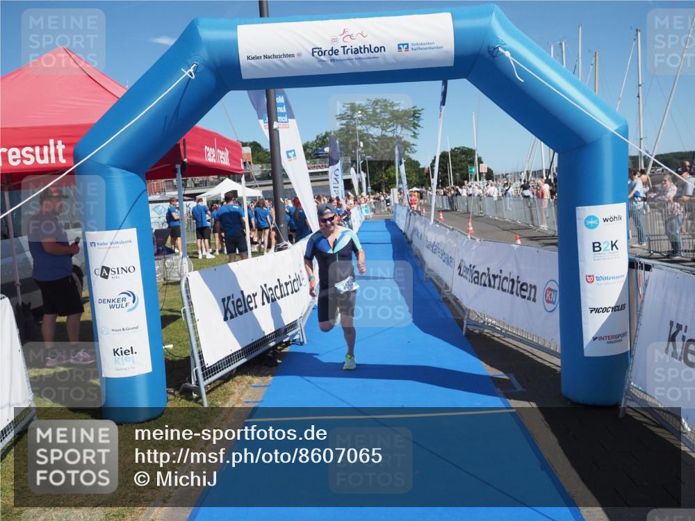 17.08.2025 - KN Förde Triathlon 2025 MichiJ http://msf.ph/oto/8607065 17.08.2025 12:24:58 Laufen 285 meine-sportfotos.de
