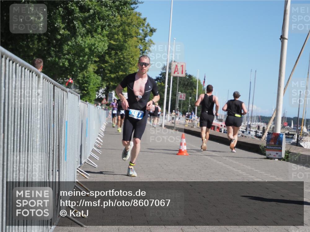 17.08.2025 - KN Förde Triathlon 2025 KatJ http://msf.ph/oto/8607067 17.08.2025 11:59:56 Laufen 279, 295, 309, 387 meine-sportfotos.de
