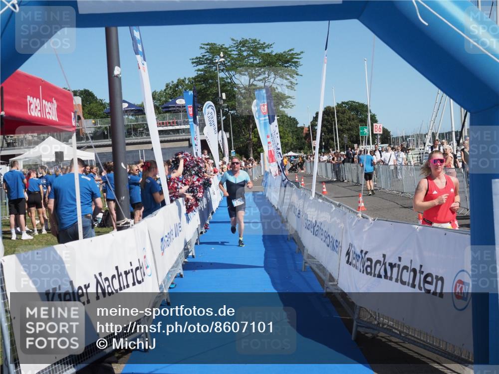 17.08.2025 - KN Förde Triathlon 2025 MichiJ http://msf.ph/oto/8607101 17.08.2025 12:25:13 Laufen 350 meine-sportfotos.de