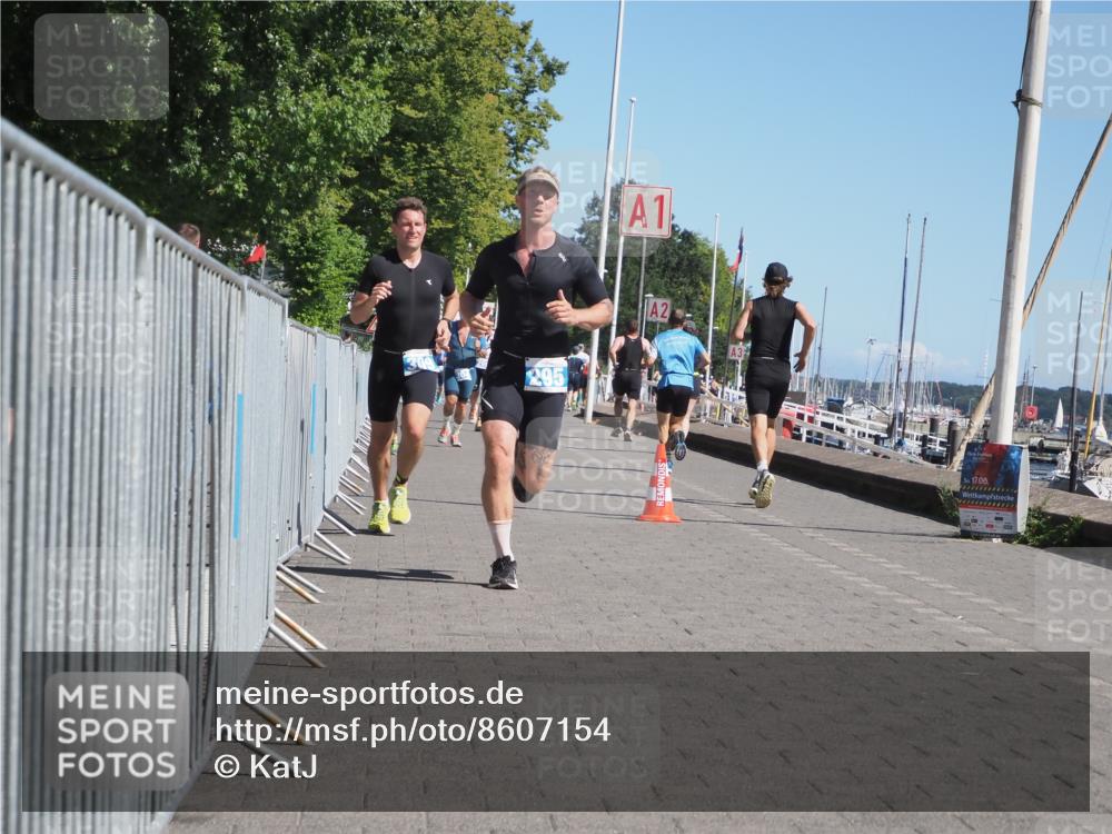 17.08.2025 - KN Förde Triathlon 2025 KatJ http://msf.ph/oto/8607154 17.08.2025 12:00:02 Laufen 295, 309, 387 meine-sportfotos.de