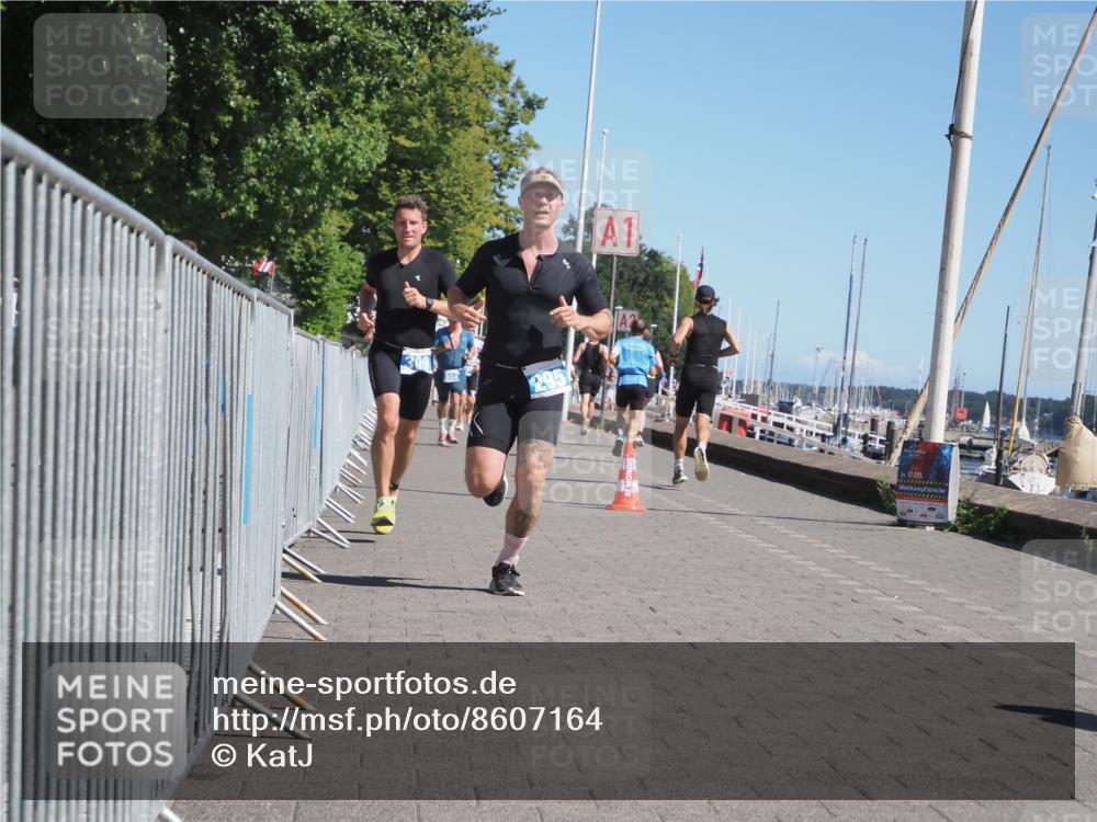 17.08.2025 - KN Förde Triathlon 2025 KatJ http://msf.ph/oto/8607164 17.08.2025 12:00:03 Laufen 266, 295, 309 meine-sportfotos.de
