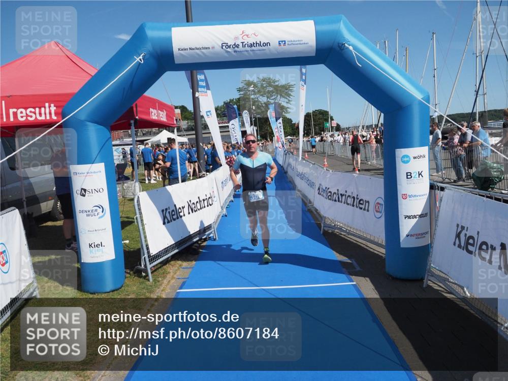 17.08.2025 - KN Förde Triathlon 2025 MichiJ http://msf.ph/oto/8607184 17.08.2025 12:25:16 Laufen 350 meine-sportfotos.de
