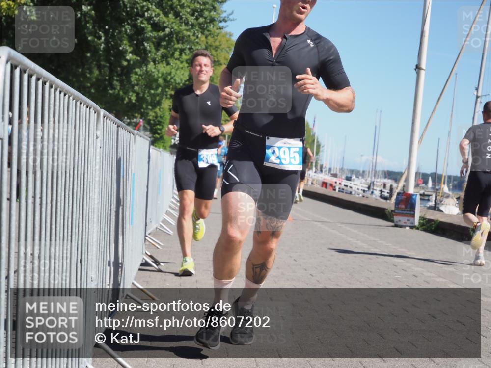 17.08.2025 - KN Förde Triathlon 2025 KatJ http://msf.ph/oto/8607202 17.08.2025 12:00:04 Laufen 266, 295, 304, 309 meine-sportfotos.de