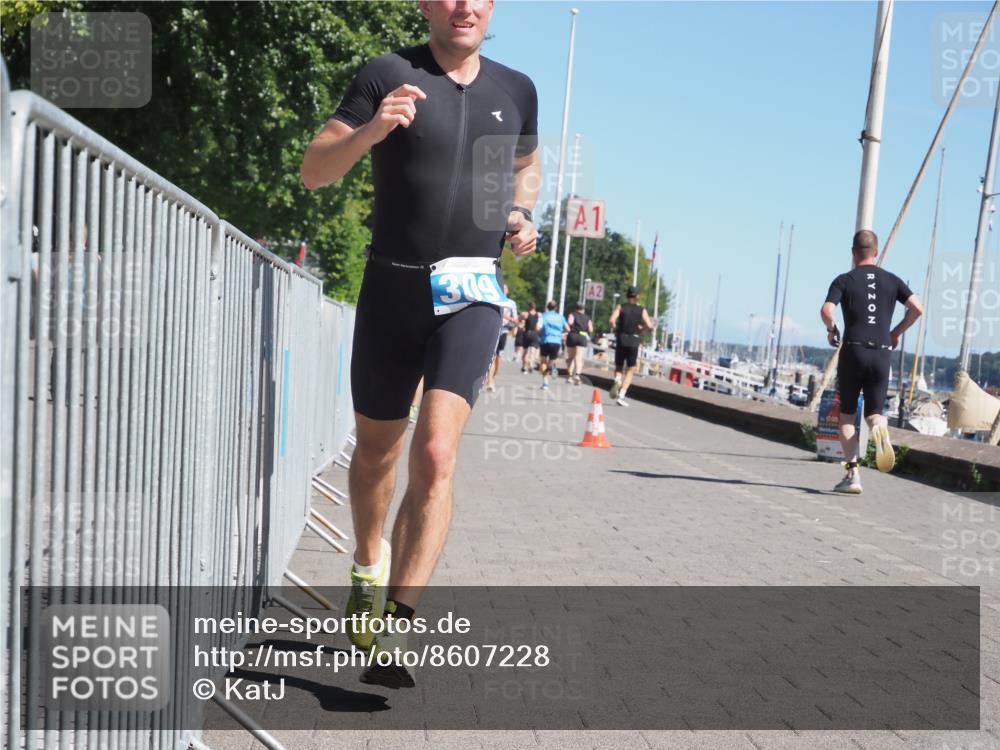 17.08.2025 - KN Förde Triathlon 2025 KatJ http://msf.ph/oto/8607228 17.08.2025 12:00:05 Laufen 266, 295, 304, 309 meine-sportfotos.de