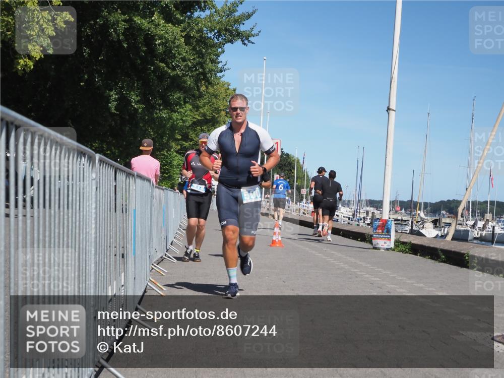 17.08.2025 - KN Förde Triathlon 2025 KatJ http://msf.ph/oto/8607244 17.08.2025 13:51:57 Laufen 412, 465, 476, 500, 549 meine-sportfotos.de