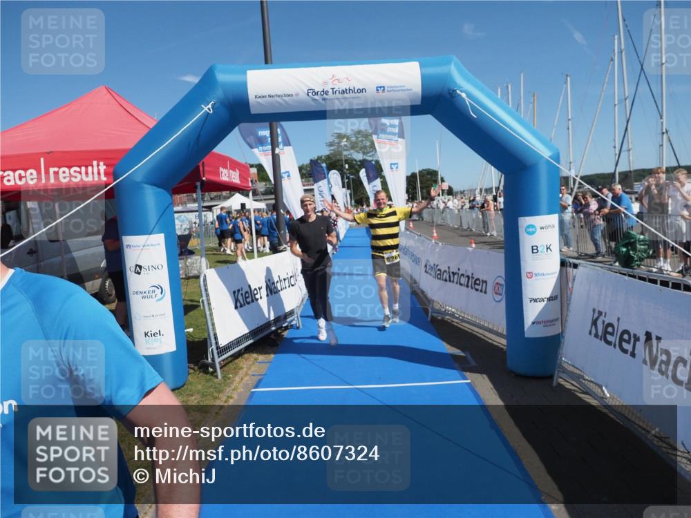 17.08.2025 - KN Förde Triathlon 2025 MichiJ http://msf.ph/oto/8607324 17.08.2025 12:25:36 Laufen 626 meine-sportfotos.de
