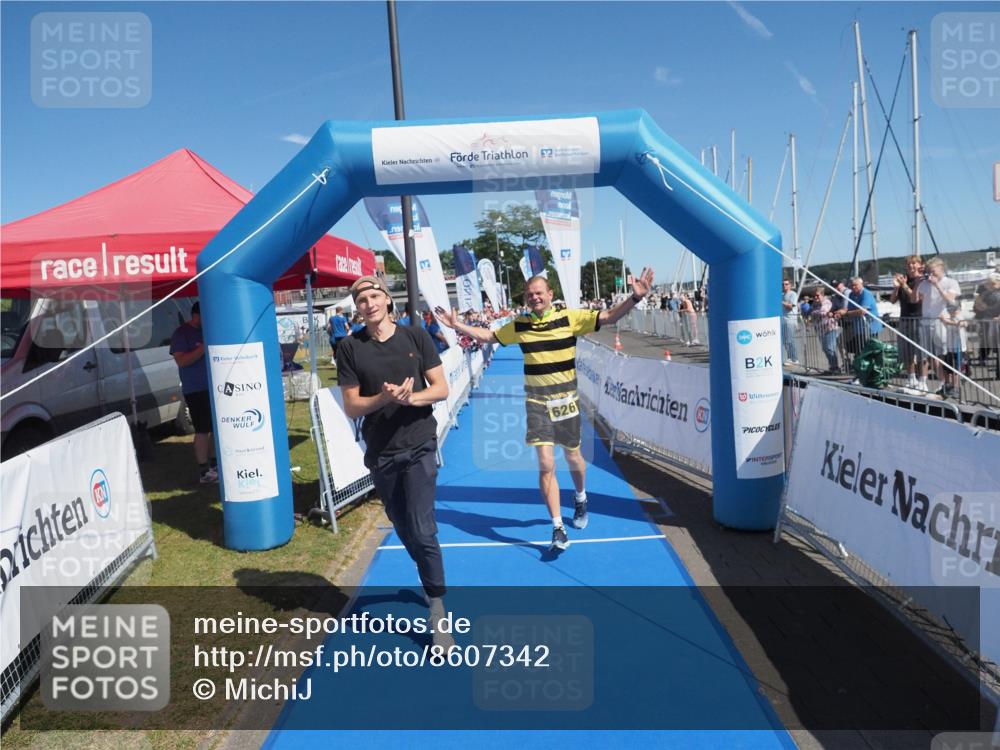 17.08.2025 - KN Förde Triathlon 2025 MichiJ http://msf.ph/oto/8607342 17.08.2025 12:25:37 Laufen 626 meine-sportfotos.de