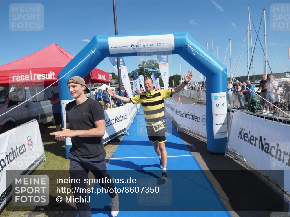 17.08.2025 - KN Förde Triathlon 2025 MichiJ http://msf.ph/oto/8607350 17.08.2025 12:25:38 Laufen 626 meine-sportfotos.de
