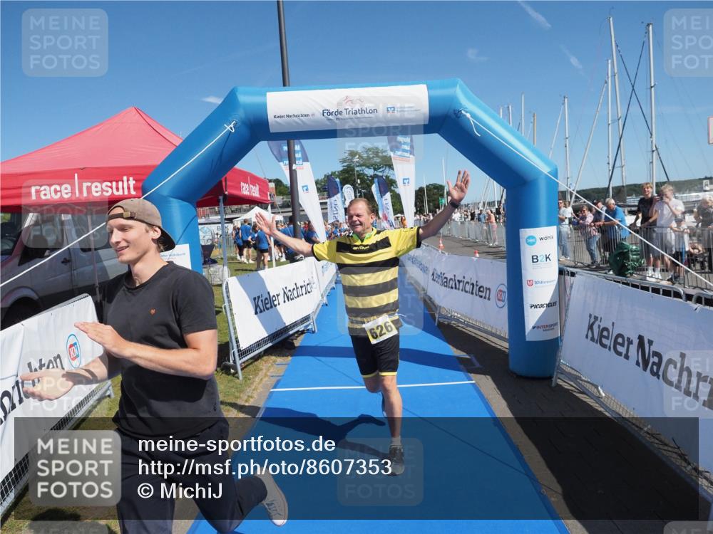 17.08.2025 - KN Förde Triathlon 2025 MichiJ http://msf.ph/oto/8607353 17.08.2025 12:25:38 Laufen 626 meine-sportfotos.de