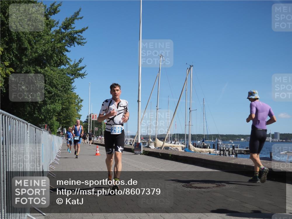 17.08.2025 - KN Förde Triathlon 2025 KatJ http://msf.ph/oto/8607379 17.08.2025 12:00:16 Laufen 272, 273, 299, 304, 316 meine-sportfotos.de