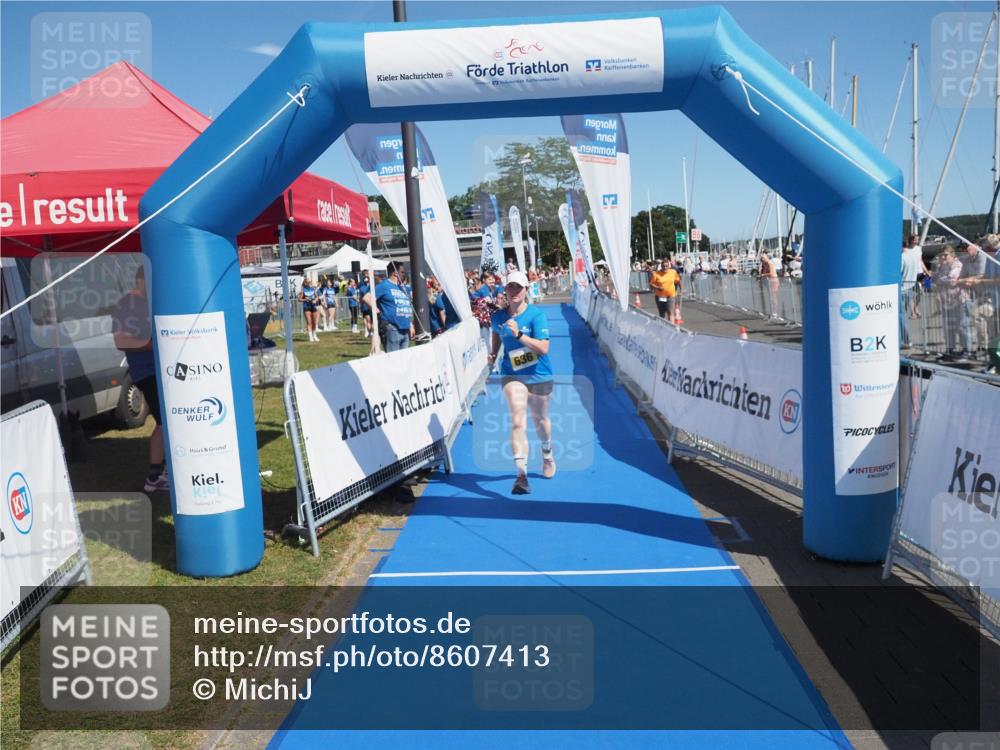 17.08.2025 - KN Förde Triathlon 2025 MichiJ http://msf.ph/oto/8607413 17.08.2025 12:25:49 Laufen 636 meine-sportfotos.de