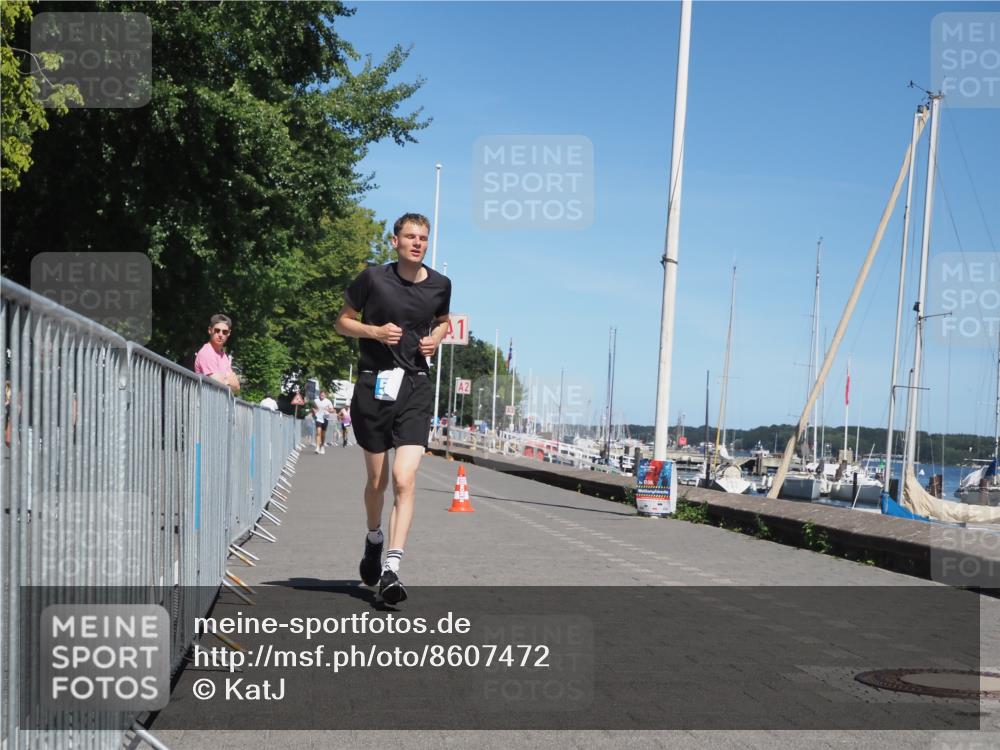 17.08.2025 - KN Förde Triathlon 2025 KatJ http://msf.ph/oto/8607472 17.08.2025 13:52:49 Laufen 509, 542 meine-sportfotos.de